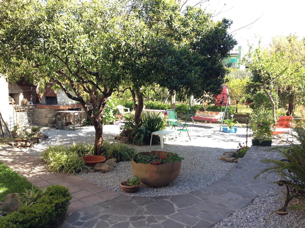 B&B Mar Tirreno Barcellona-Pozzo di Gotto Eksteriør bilde