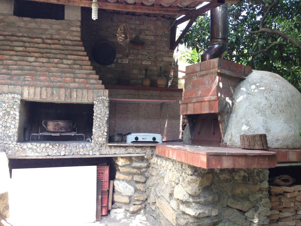 B&B Mar Tirreno Barcellona-Pozzo di Gotto Eksteriør bilde
